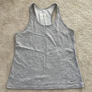 Athletic tank top